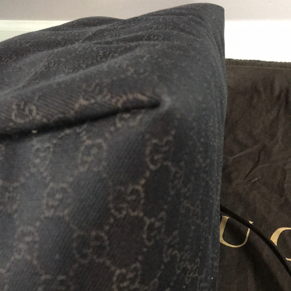 Gucci Bamboo Tassel Black/Brown Canvas Tote Bag - Picture 9 of 9